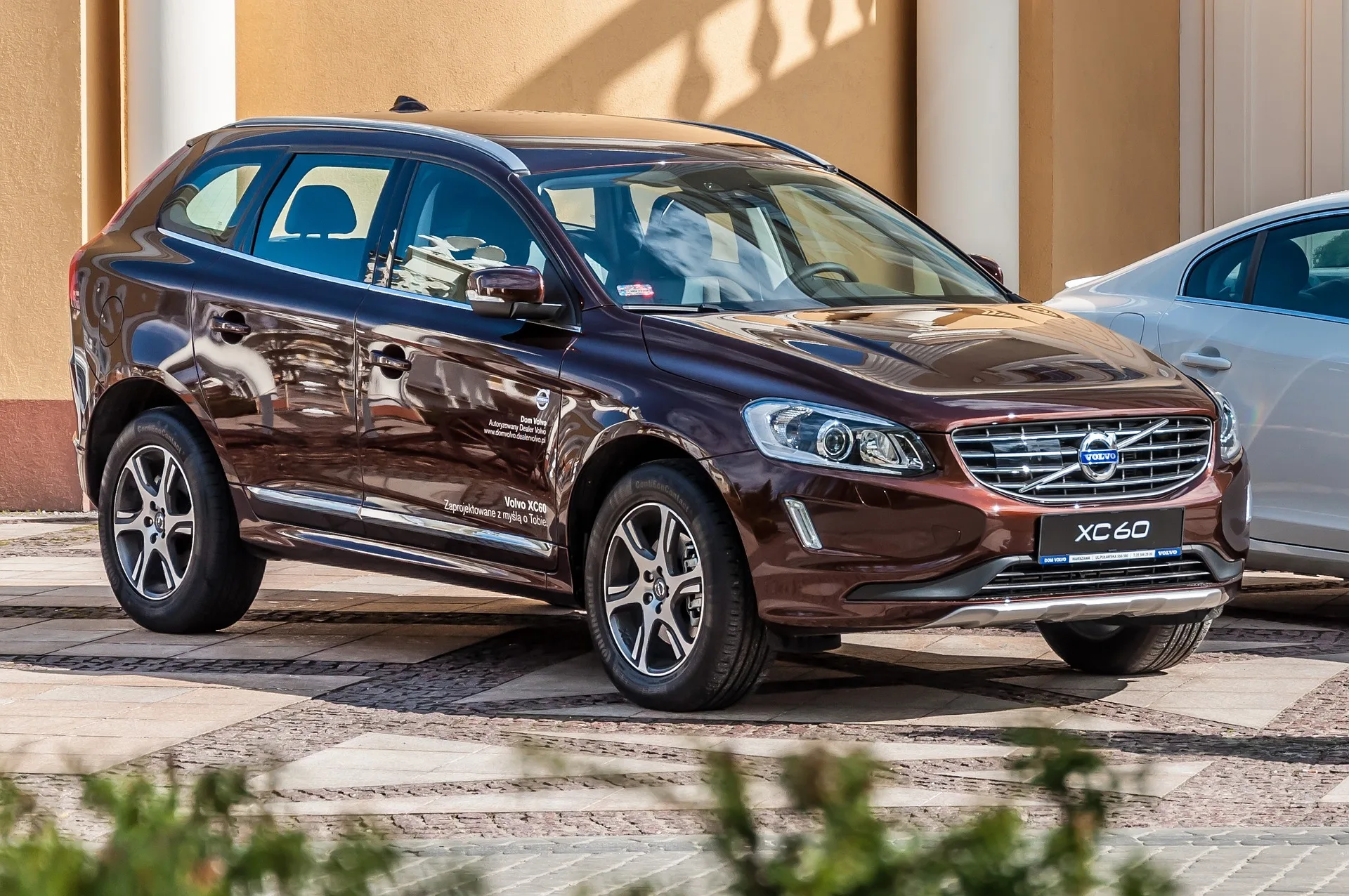 Volvo XC60 — 1000030194