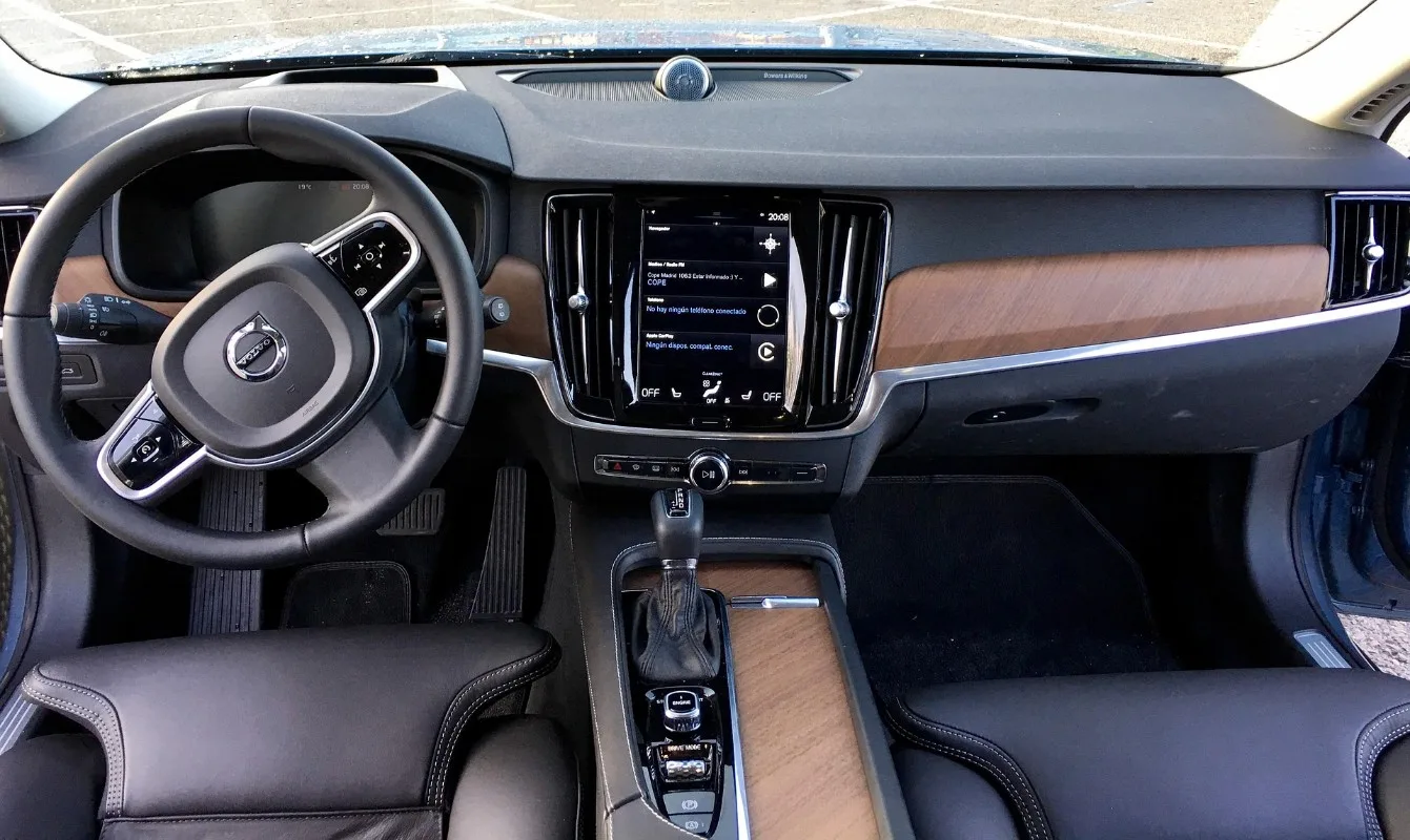 Volvo XC40 z USA – konwersja na normy europejskie krok po kroku